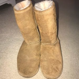 BearPaw Uggs